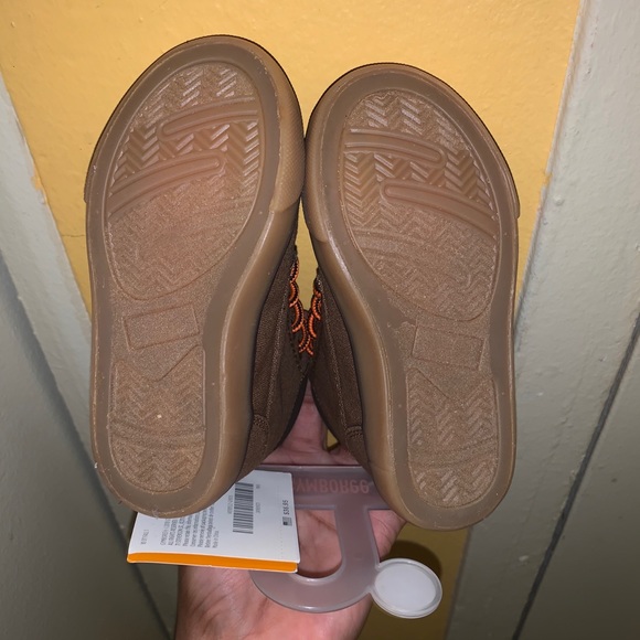 Toddlers Dress Boots ! SIZE 7 NEVER BEEN USED - Picture 6 of 6